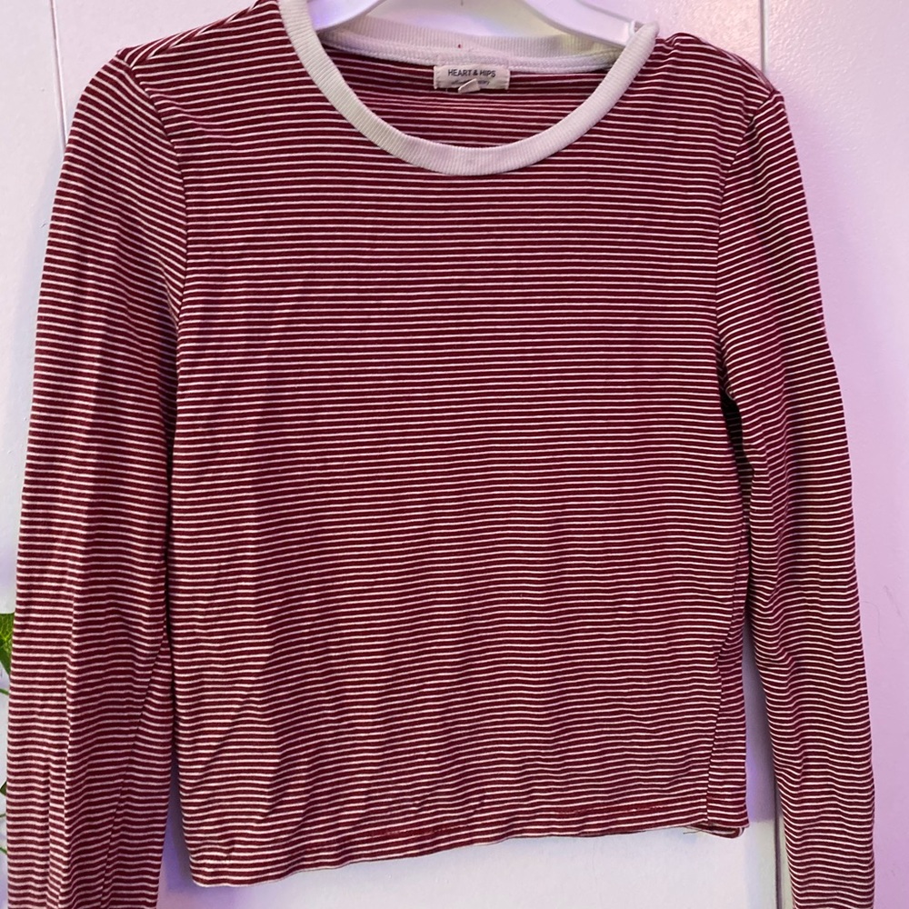 woman's stripped long sleeve